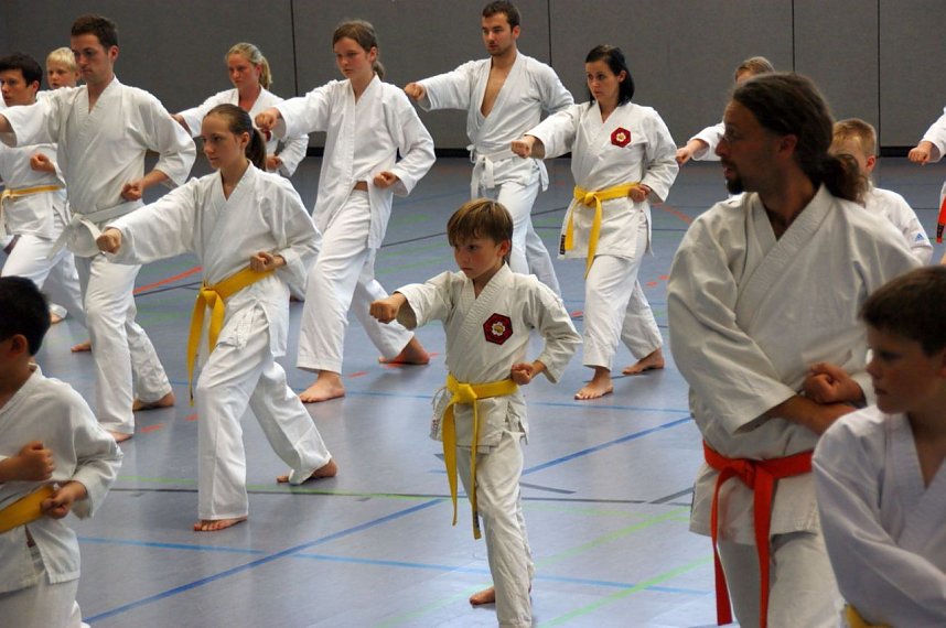 Sportliches Lager am Stausee