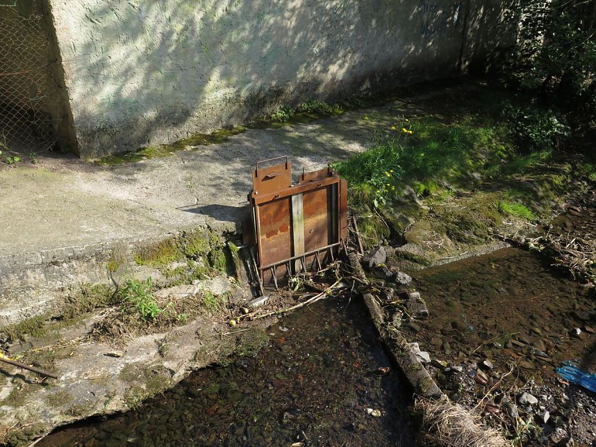 Kein Wasser - der Schieber ist dicht