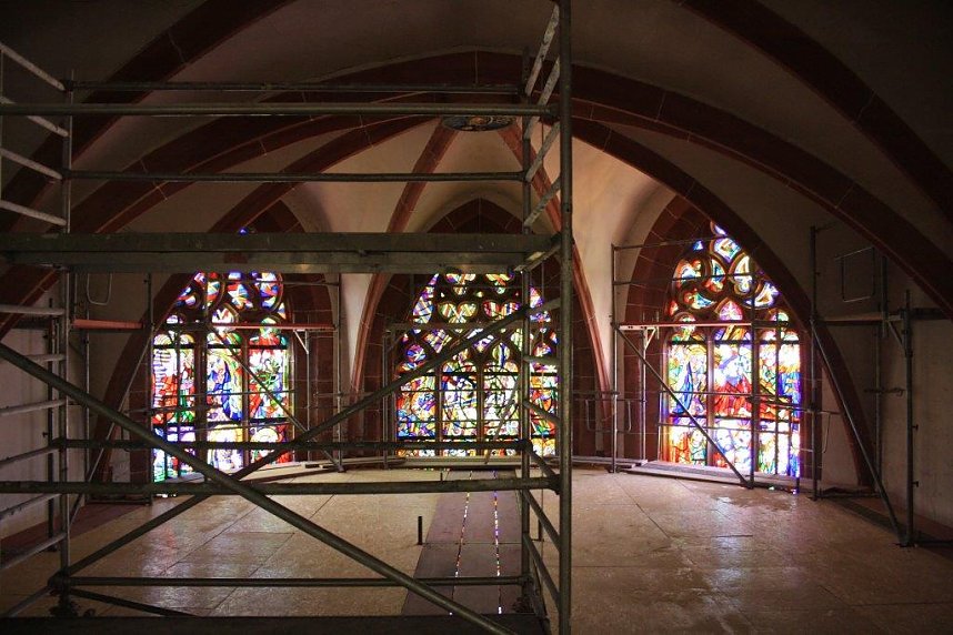 Im Innern eine Baustelle: Blasiikirche