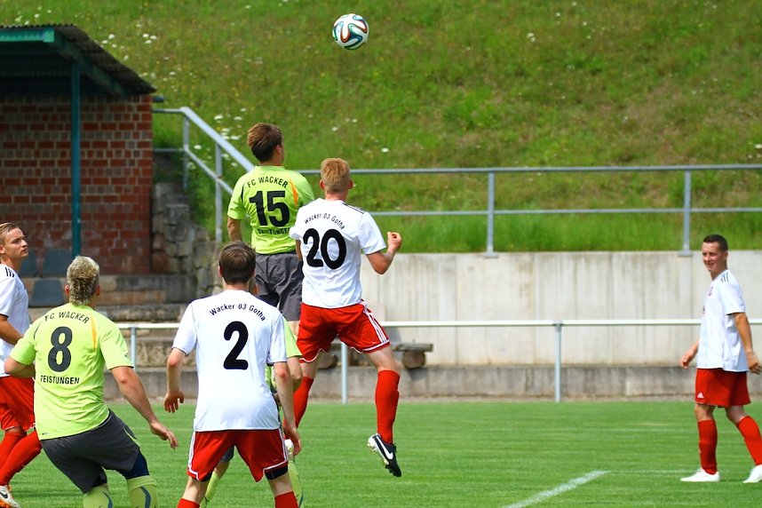 Wacker gegen Wacker gegen Wacker