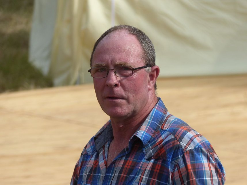 Tauziehen an der Helme