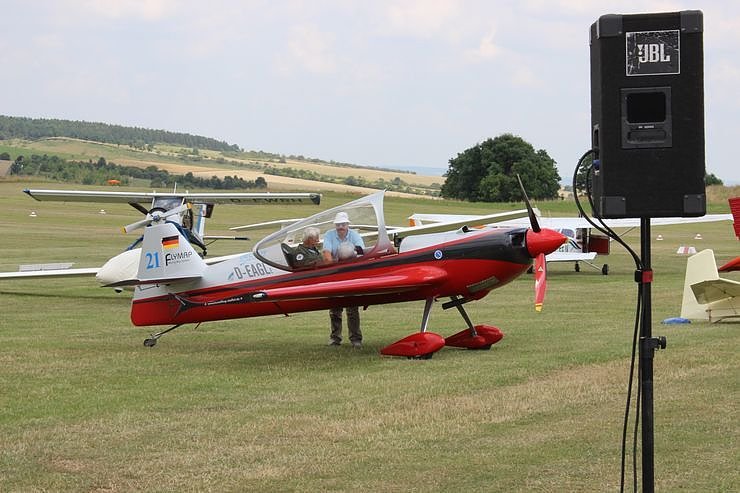 Morgen gro&szlig;e Flugschau