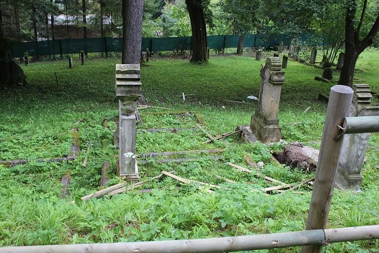 Sachbesch&auml;digung auf J&uuml;dischen Friedhof in Sondershausen