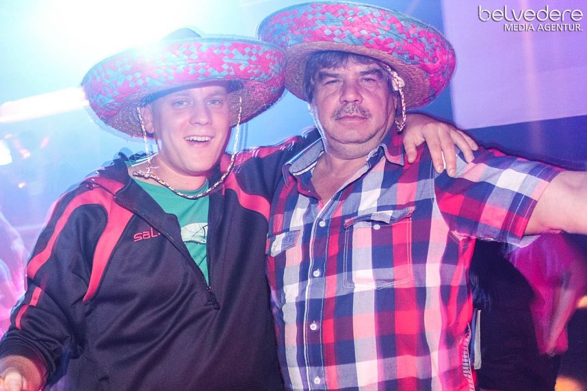 Party im Nordh&auml;user Sax