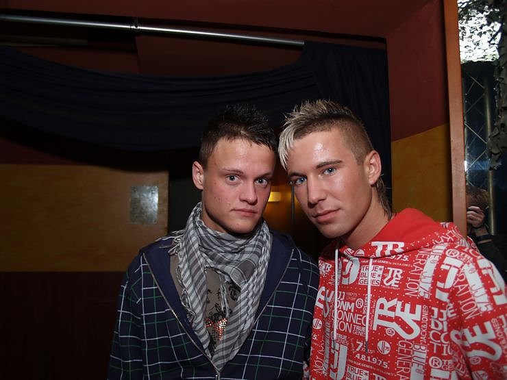 Geflegtes Klopfen in der Webe.nnz-City Scout on Tour