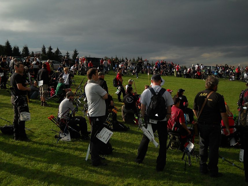 Feldbogensch&uuml;tzen in HOhegei&szlig;