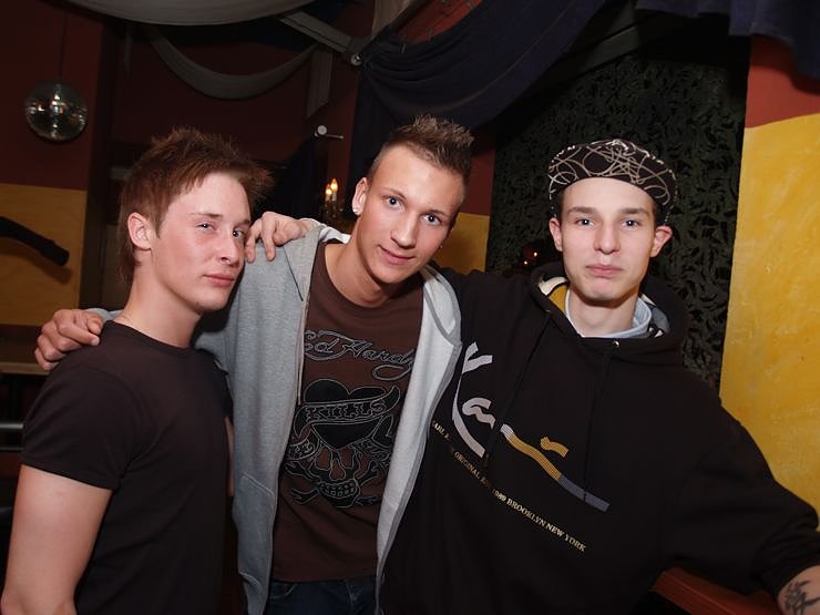 Geflegtes Klopfen in der Webe.nnz-City Scout on Tour