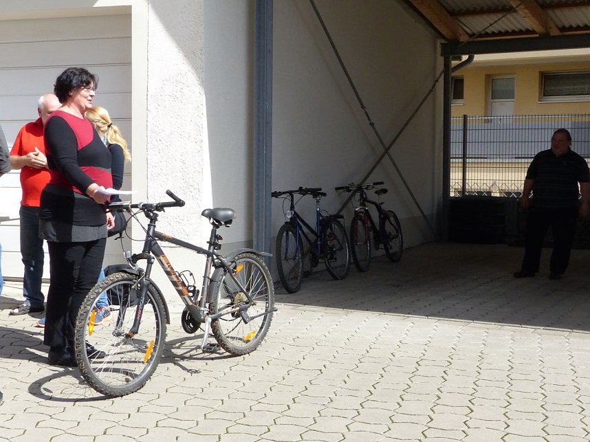 Fahrr&auml;der versteigert