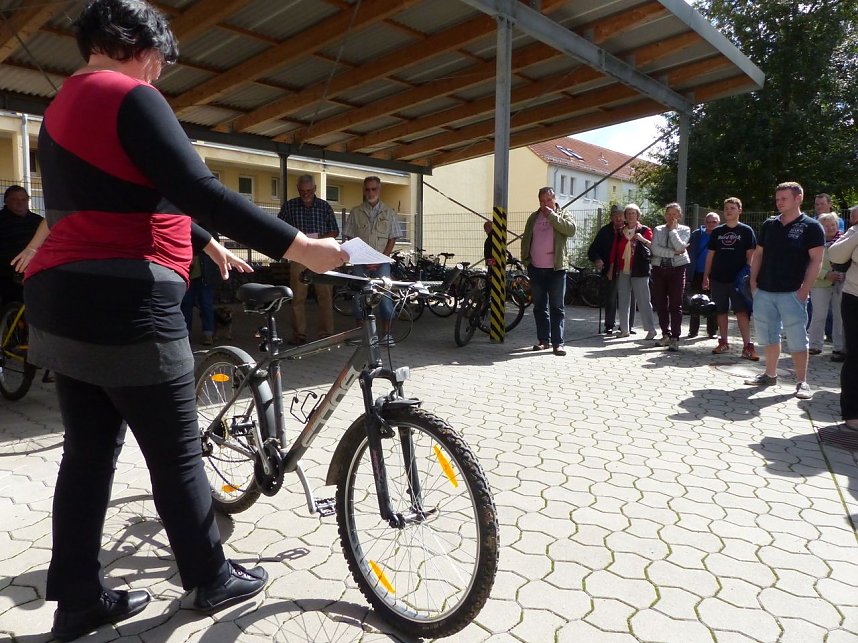Fahrr&auml;der versteigert