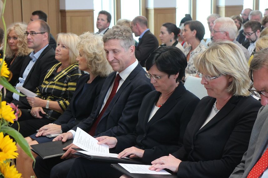 B&uuml;rgerhaus er&ouml;ffnet