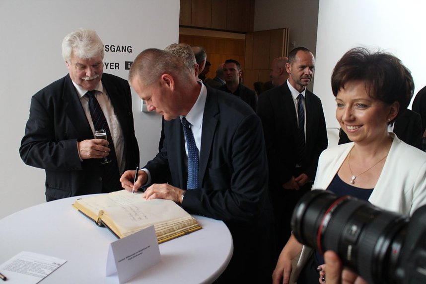 B&uuml;rgerhaus er&ouml;ffnet