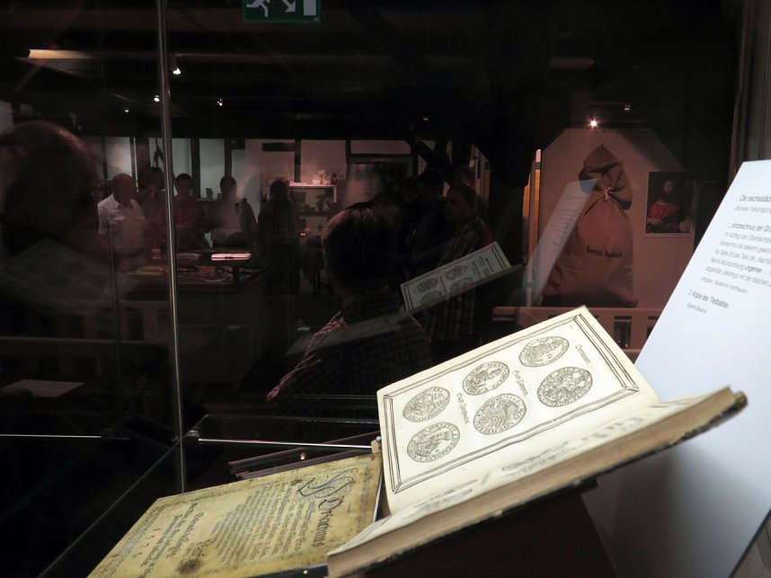 Interessante Ausstellung im Tabakspeicher