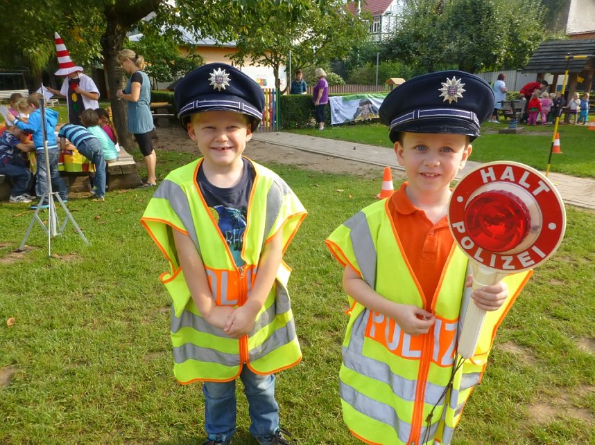 Kinder im Stra&szlig;enverkehr