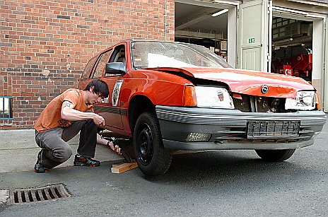 Eignungstest f&uuml;r Bewerber bei der Berufsfeuerwehr