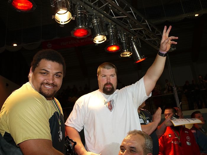 Die M&auml;nner beim Indoor