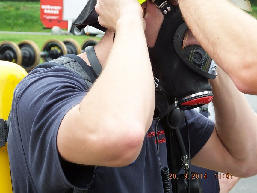 Katastrophenschutz &uuml;bte den Ernstfall