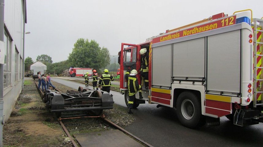 Katastrophenschutz &uuml;bte den Ernstfall