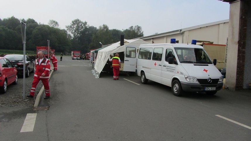 Katastrophenschutz &uuml;bte den Ernstfall