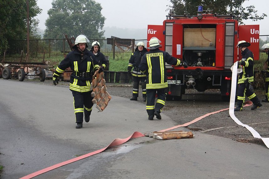 Katastrophenschutz &uuml;bte den Ernstfall