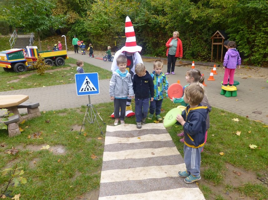 Kinder im Stra&szlig;enverkehr