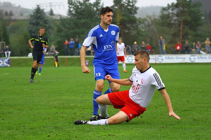 Wacker gegen  SV Elstertal Silbitz/Crosse