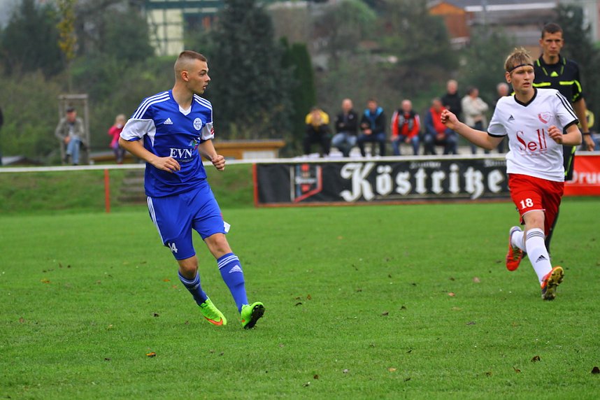 Wacker gegen  SV Elstertal Silbitz/Crosse