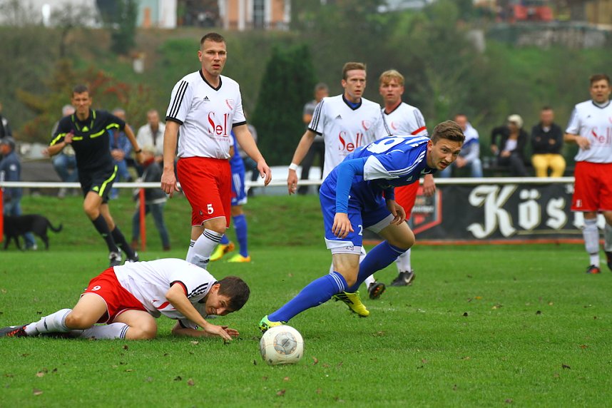 Wacker gegen  SV Elstertal Silbitz/Crosse