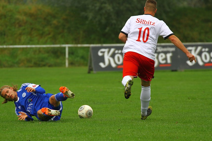 Wacker gegen  SV Elstertal Silbitz/Crosse