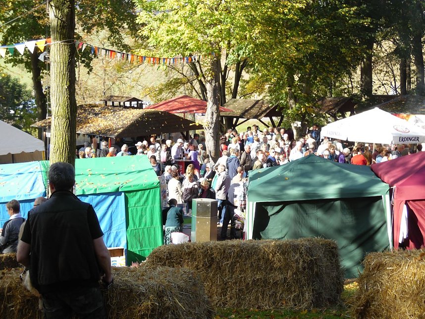 Herbstfest an der Barbarossa-H&ouml;hle