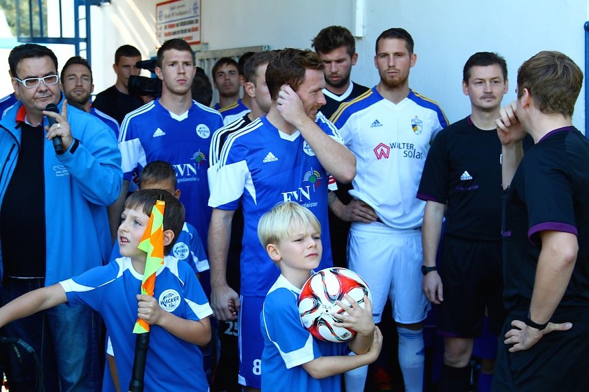Wacker gegen Carl Zeiss - Fu&szlig;ballfest im AKS