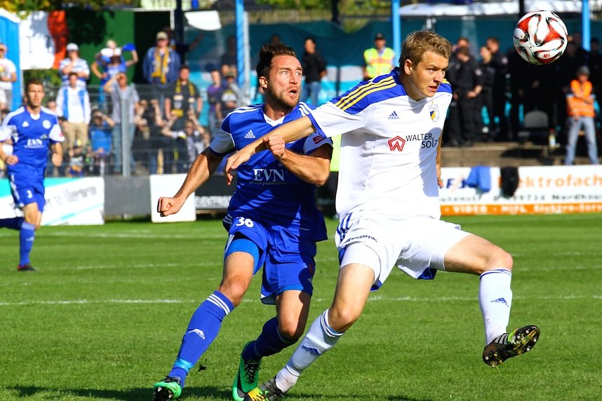 Wacker gegen Carl Zeiss - Fu&szlig;ballfest im AKS