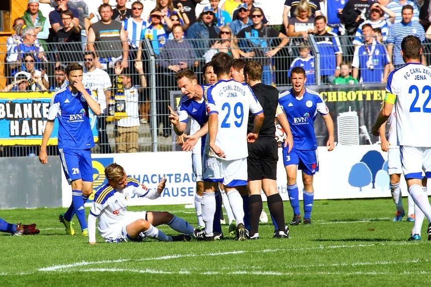 Wacker gegen Carl Zeiss - Fu&szlig;ballfest im AKS