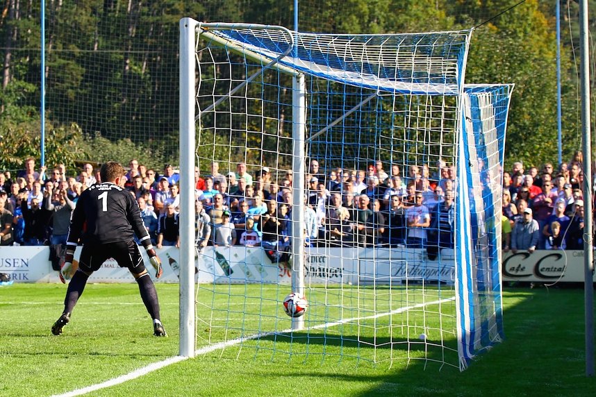 Wacker gegen Carl Zeiss - Fu&szlig;ballfest im AKS