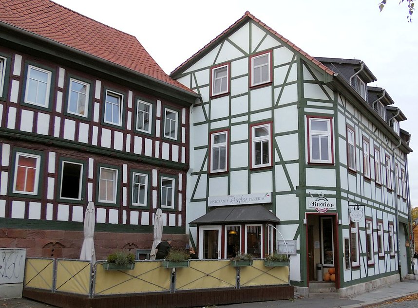Kontraste in der Altstadt