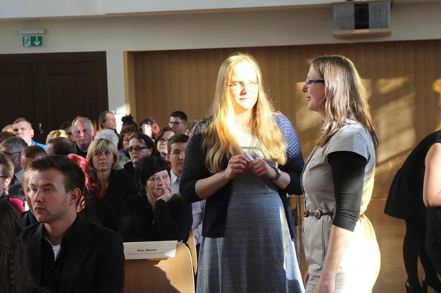 Bleiben sie sch&ouml;n akademisch