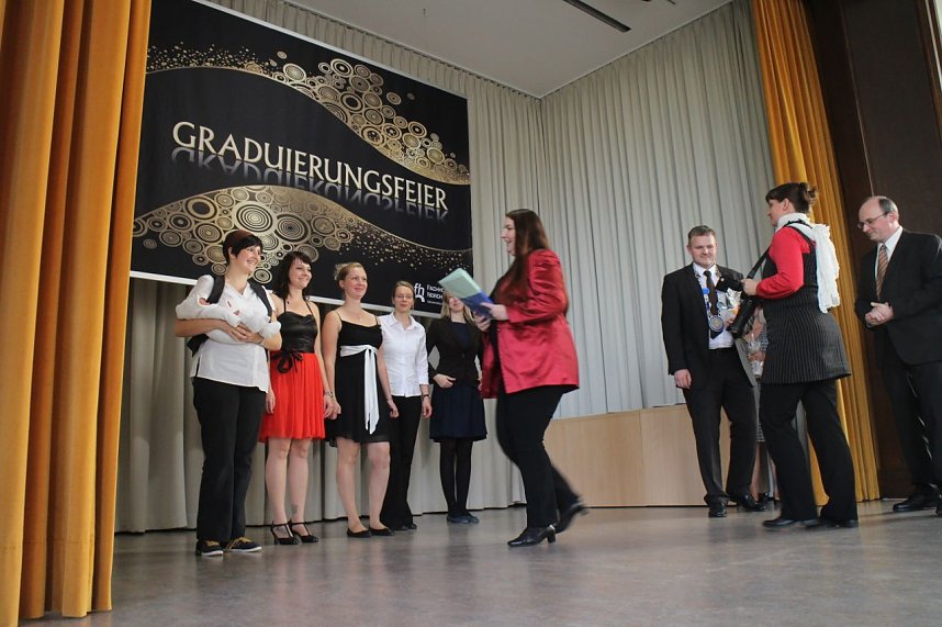 Bleiben sie sch&ouml;n akademisch