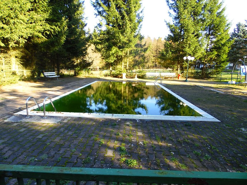 Zum Besuch im Hufhaus