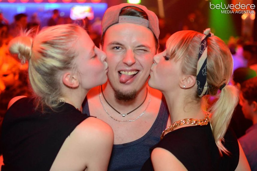 Party im Nordh&auml;user Sax