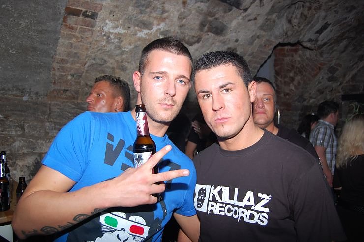 House Party im Grease am Grimmel. nnz-City Scout on Tour