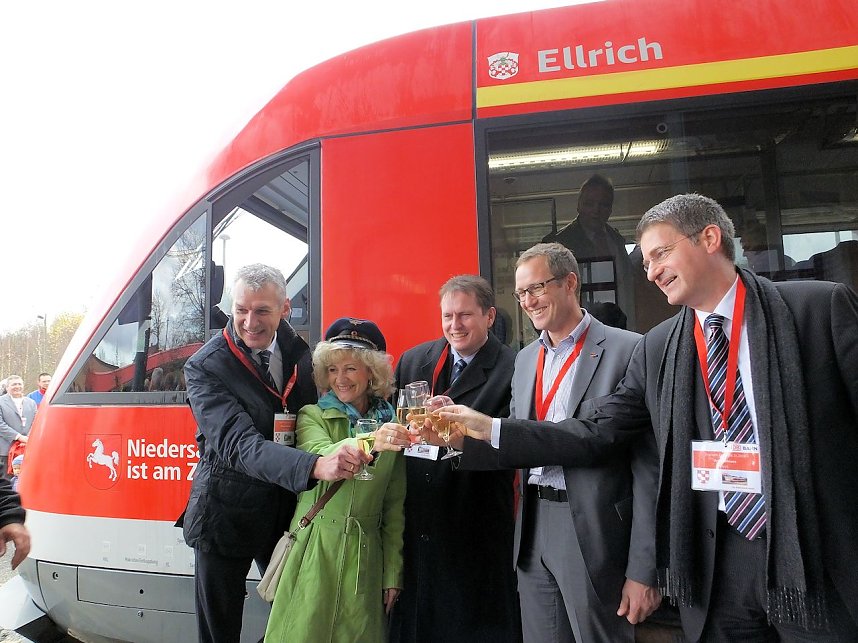 Taufe am Ellricher Bahnhof