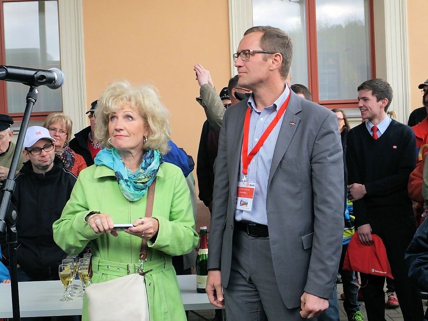 Taufe am Ellricher Bahnhof