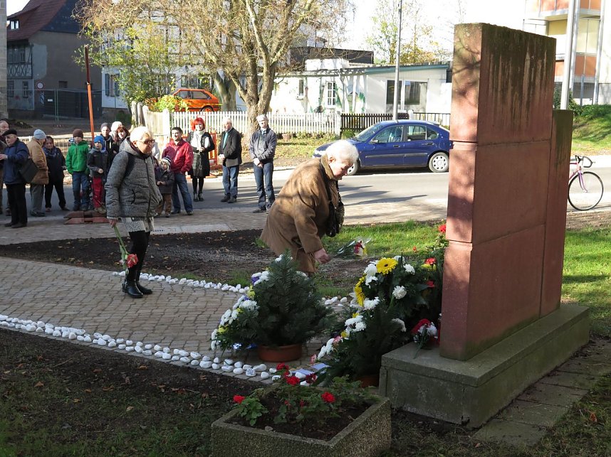 An die Pogromnacht vor 76 Jahren erinnert