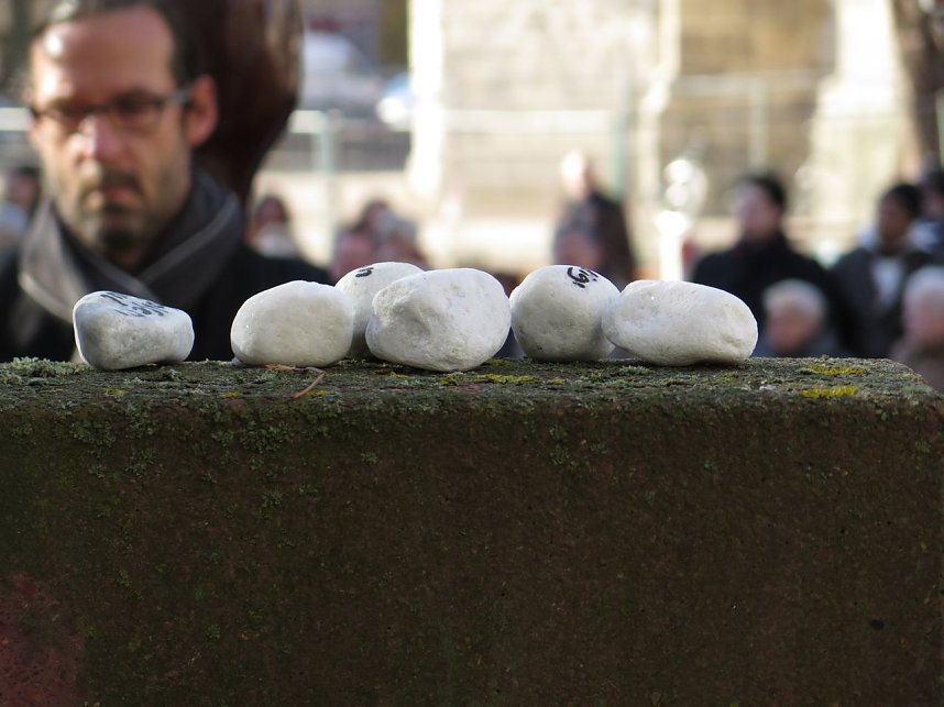 An die Pogromnacht vor 76 Jahren erinnert