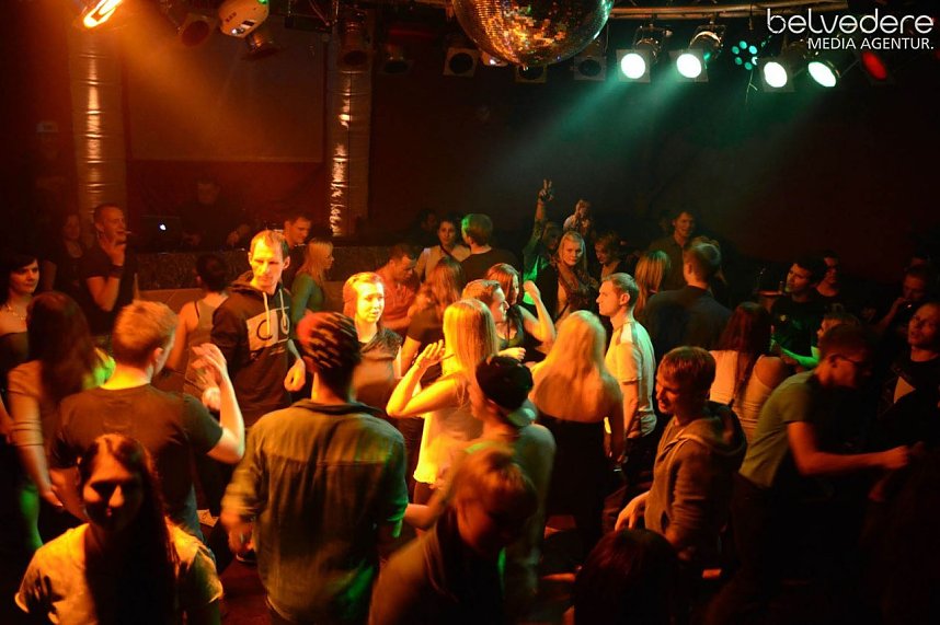 Party im Nordh&auml;user Sax