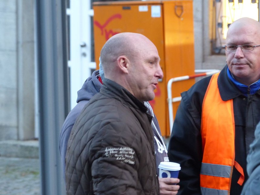Demo f&uuml;r den Albert-Kuntz-Sportpark (AKS)