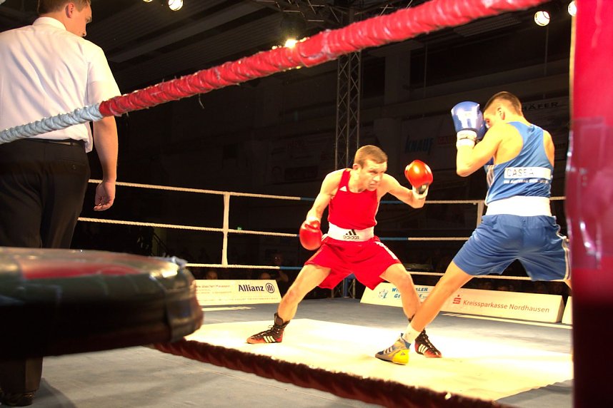 Nordhausen: NSV-Boxer sind klare Sieger gegen Straubing in der Ballspielhalle
