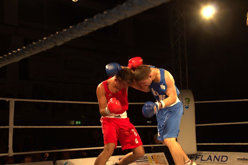 Nordhausen: NSV-Boxer sind klare Sieger gegen Straubing in der Ballspielhalle