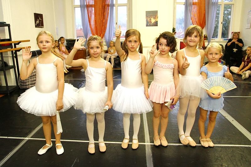 Die Schneek&ouml;nigin - ein getanztes M&auml;rchen.