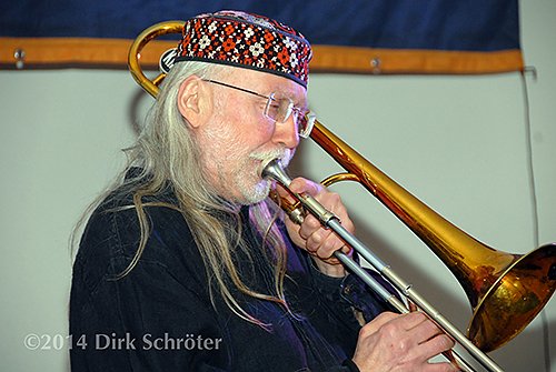 H&Uuml;TTE und CHOR in Nordhausen