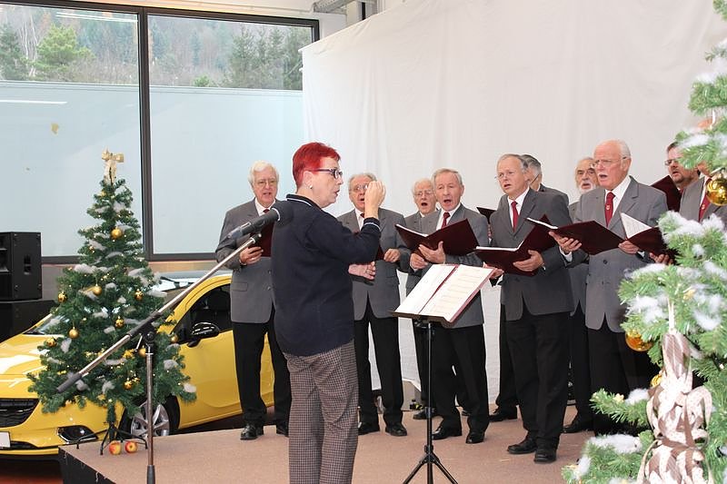 Einen Blick mehr riskiert